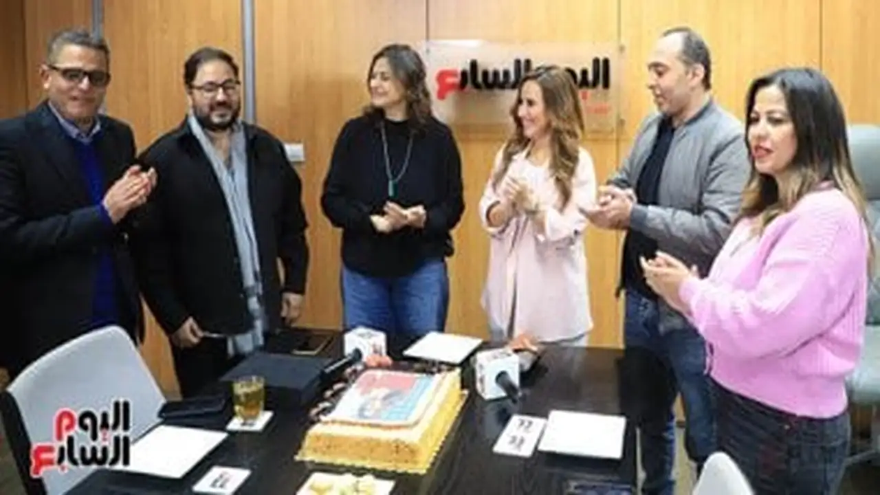 جلسة تكريم استثنائية.. شيري عادل تشارك لقطات احتفالية قبل الصعود إلى المنصة